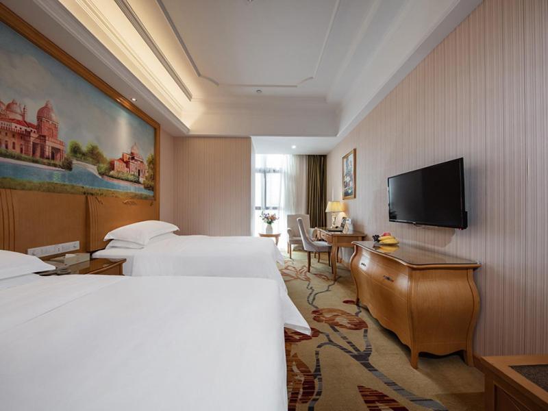 Vienna International Hotel Fuzhou Cangshan Wanda Kültér fotó